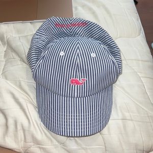 Vineyard Vines Seersucker ladies Baseball Hat (Blue/White stripe)
